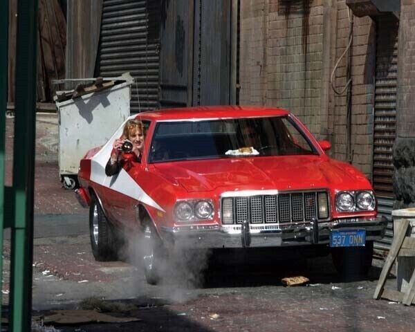 Starsky and Hutch 2004 Ford Gran Torino cruises back alley 8x10 real photo