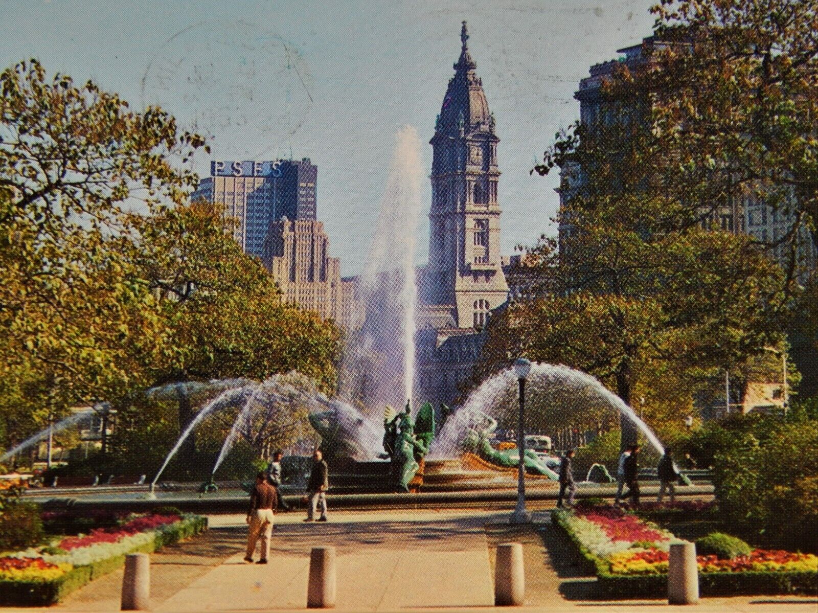 Vintage Postcard, PHILADELPHIA, PA, 1963,Fountains & Skyline,Logans Circle,To CA