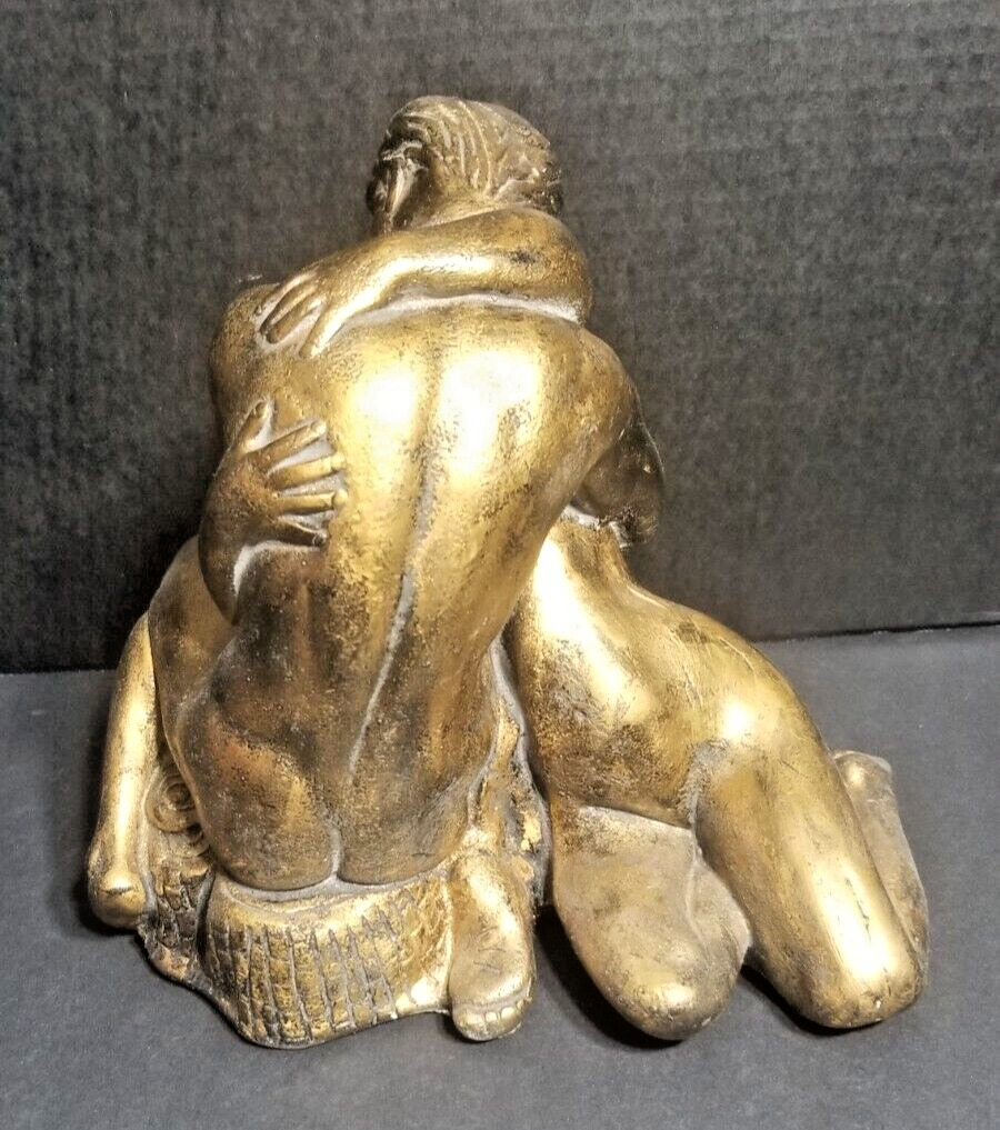 Lovers Kissing Sculpture Bronze Ceramic.