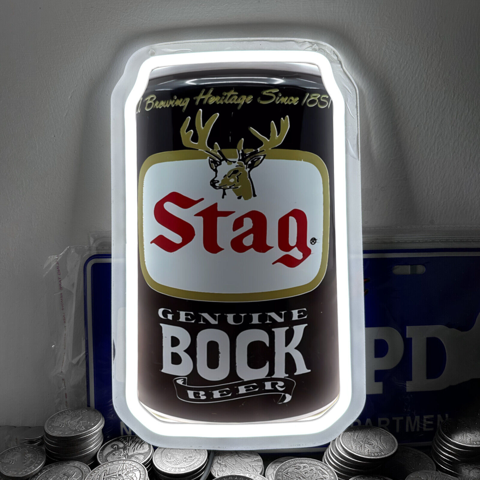 Stag Bock Beer Brewmaster\'s Delight: Beer Can Shaped Neon Elegance 12 * 7\