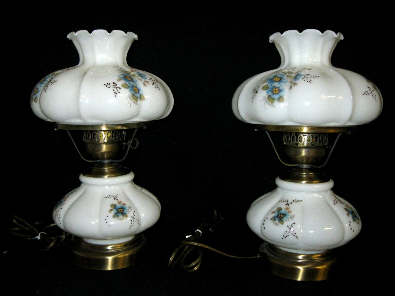 Pair Of Vintage Gone With The Wind Hurricane Parlor Lamp Blue Floral Milk Glass