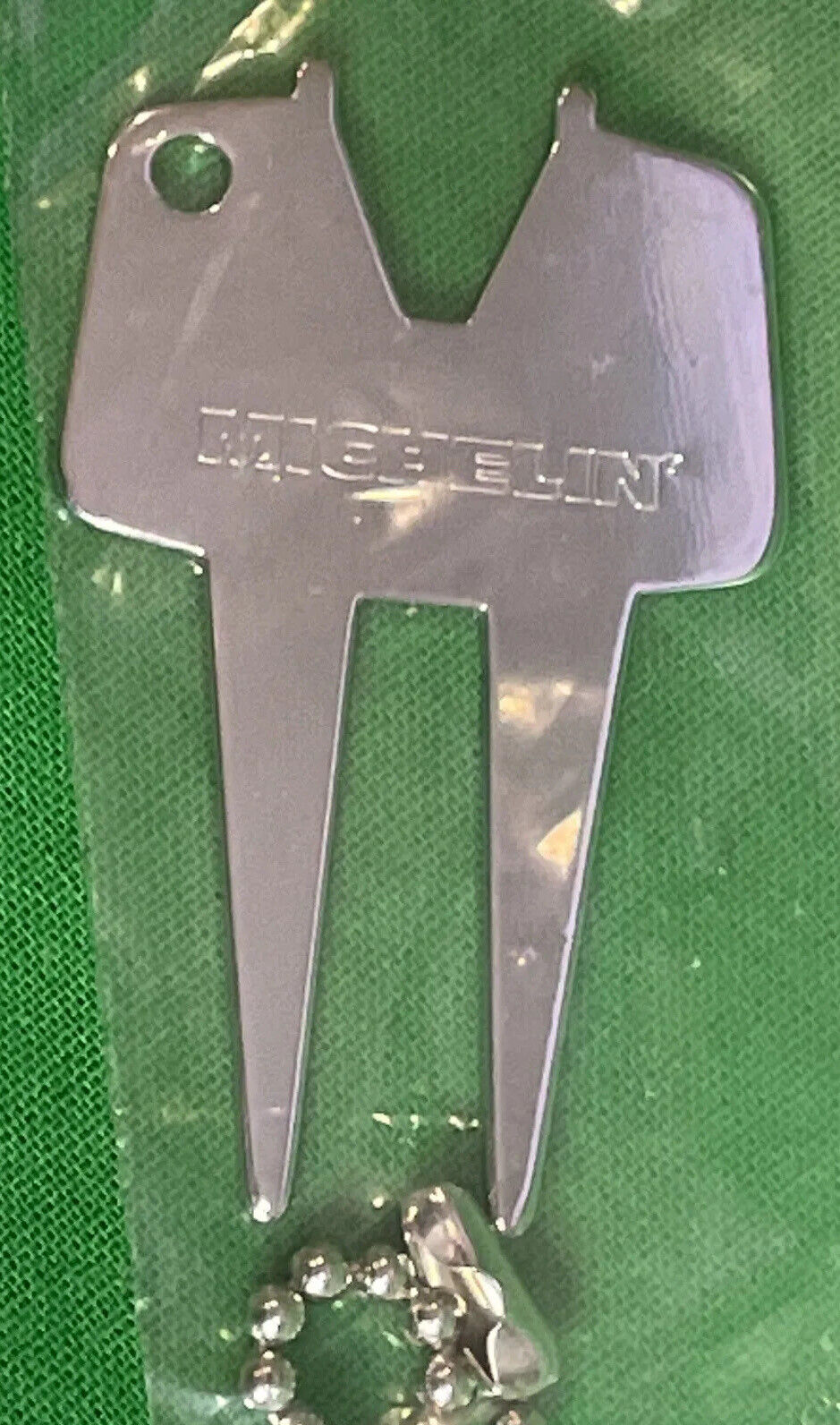 NOS Vintage MICHELIN Bassett GOLFAIDE Keychain Golf Divot Tool Advertising ‘93