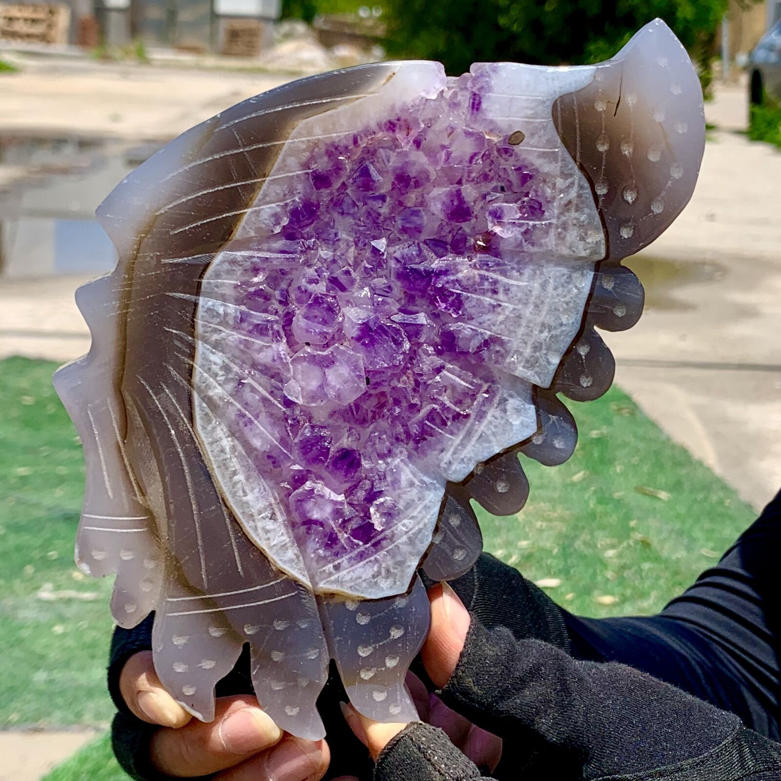 456G Natural agate Amethyst Handcarved Butterfly wings crystal specimen