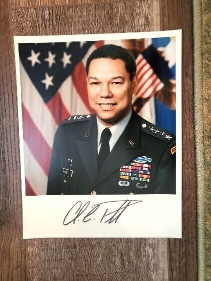 Colin Powell Authentically hand-signed 8x10 Color Photo in full uniform 