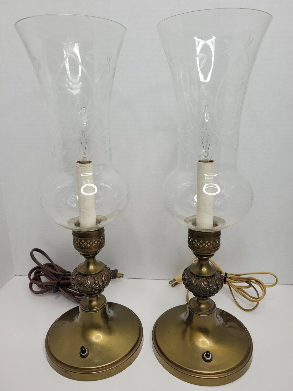 Vtg Pair Antique Etched Glass Hurricane Mantle Boudoir Ornate Brass Lamps Candle