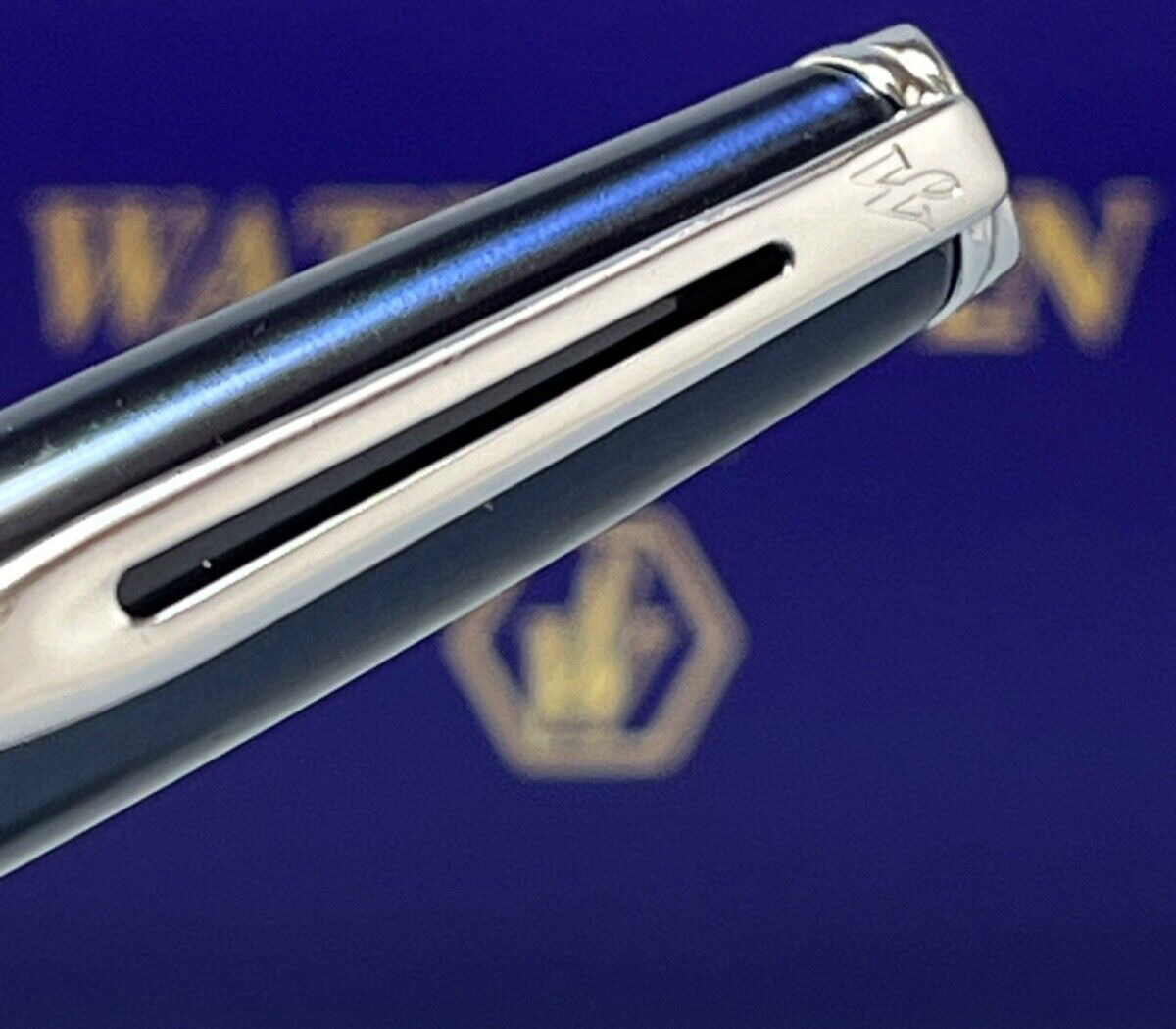 Waterman Hemisphere Rollerball Pen - Blue Metallic/Chrome Trim - Display Model