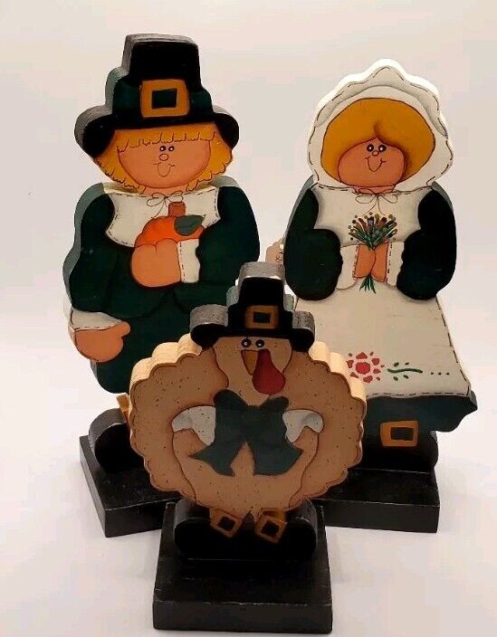 Thanksgiving Pilgrims & Turkey Wooden Decoration Vintage FolkArt Craft