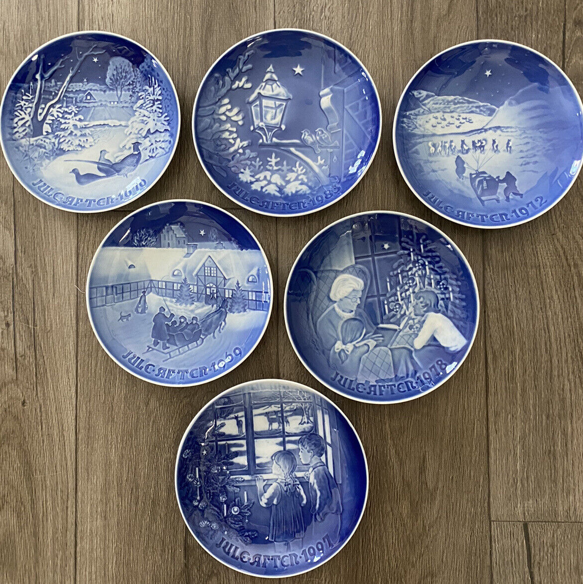 Lot of 6 B&G Copenhagen Porcelain Christmas Decor Plates ‘78,’97,’70,’83,’69,’72