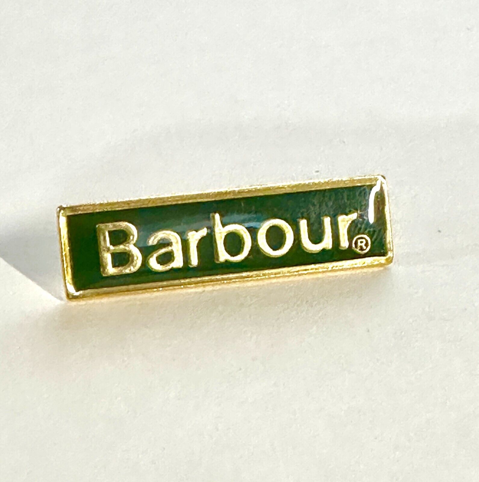 BARBOUR Official Genuine Green and Gold Vintage ENAMEL LAPEL PIN BADGE New