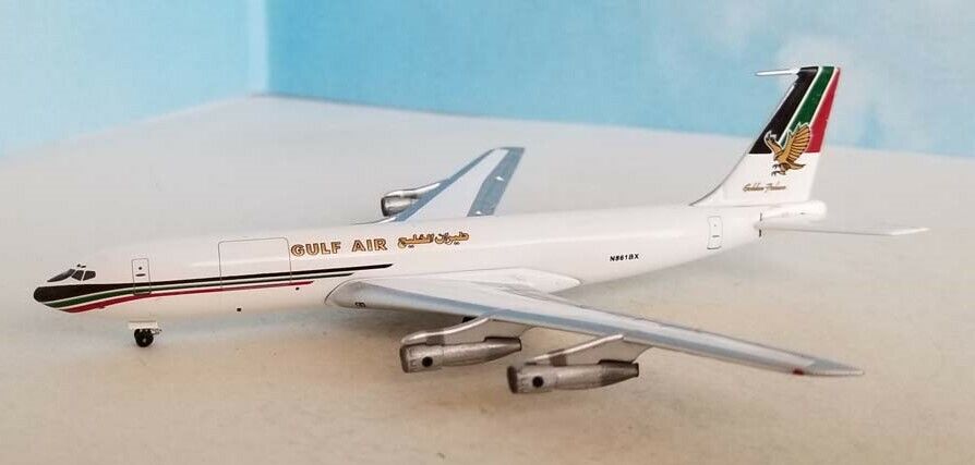 Aeroclassics AC411074 Gulf Air Cargo Boeing 707-300C N861BX Diecast 1/400 Model