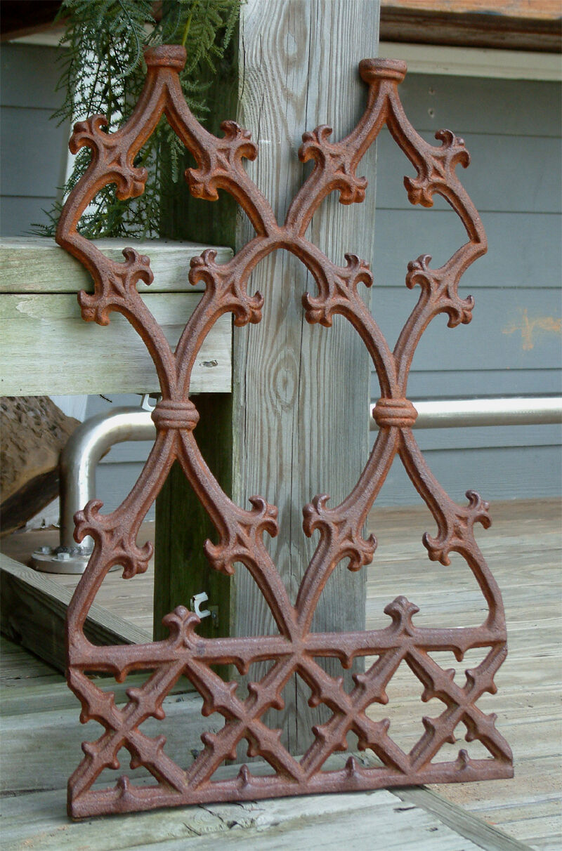 GOTHIC PANEL GRATE Cast Iron Garden Crest Wrought Iron Decorative 