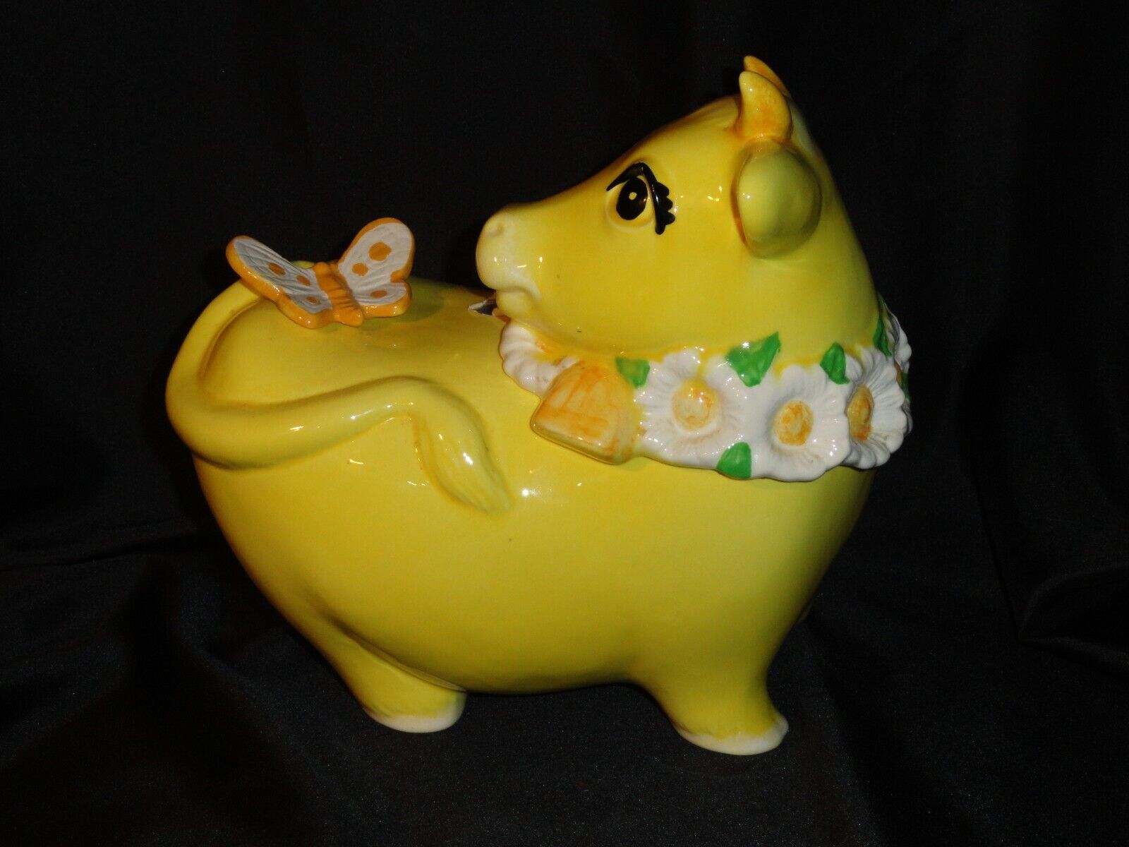 RARE METLOX POPPYTRAIL Yellow COOKIE JAR Bull or Cow w Horns Daisies & Butterfly
