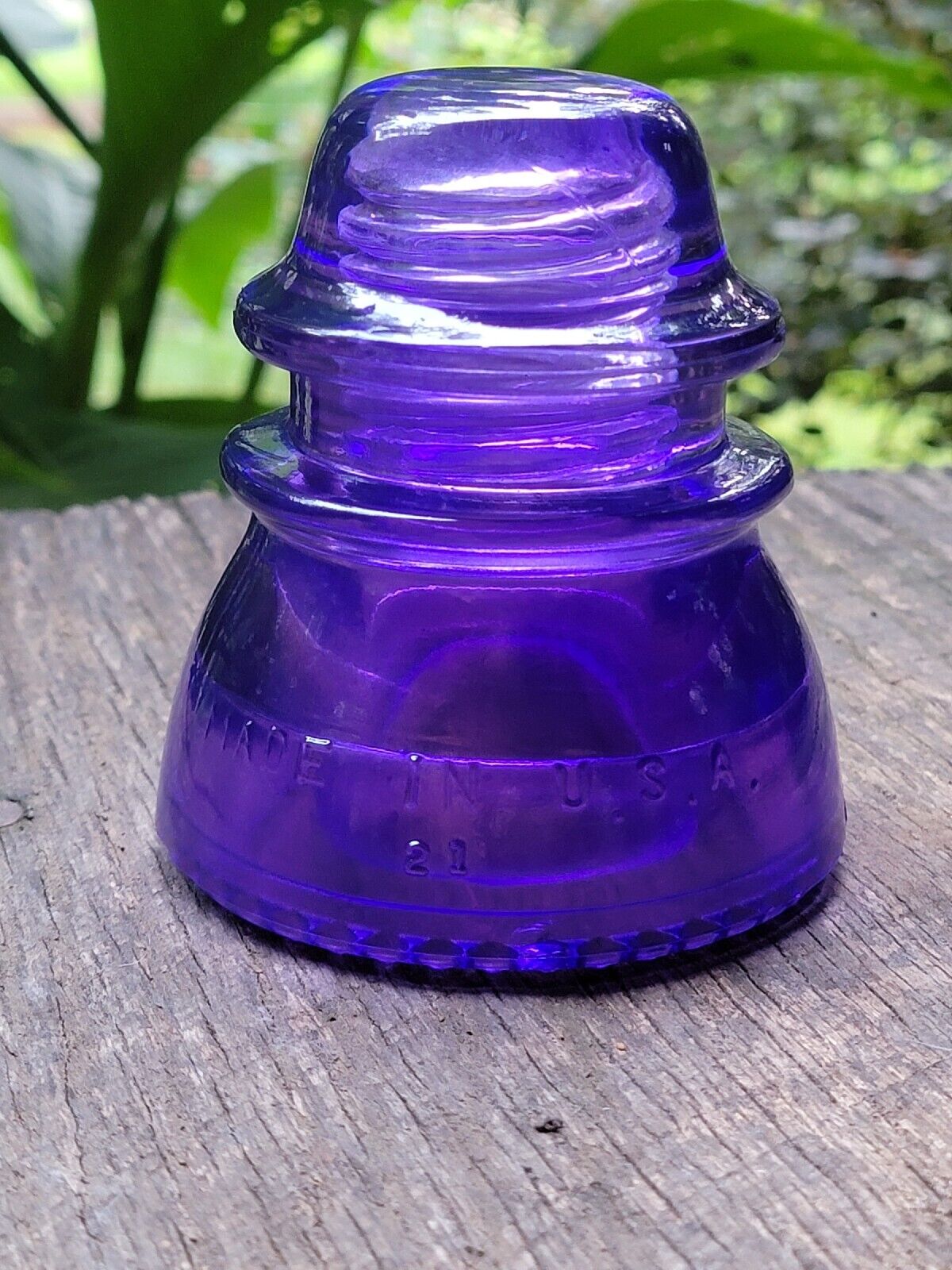 Antique Glass Insulator Violet Stained Hemingray 42 Decorative Glass Ships Fast 