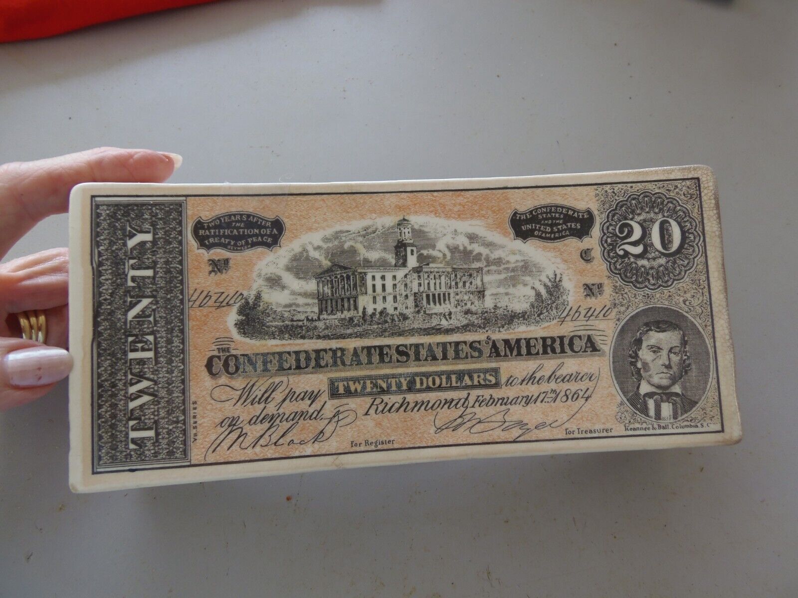 Vtg Confederate Currency Coin Bank