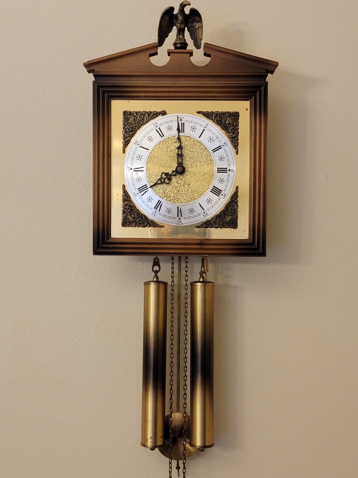 Beautiful German E schmeckenbecher h65 Wall Clock , Excellent Working Condition