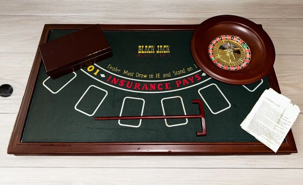 Vintage 5-1 Casino Multi Game Set Blackjack Craps Roulette Baccarat Poker Table