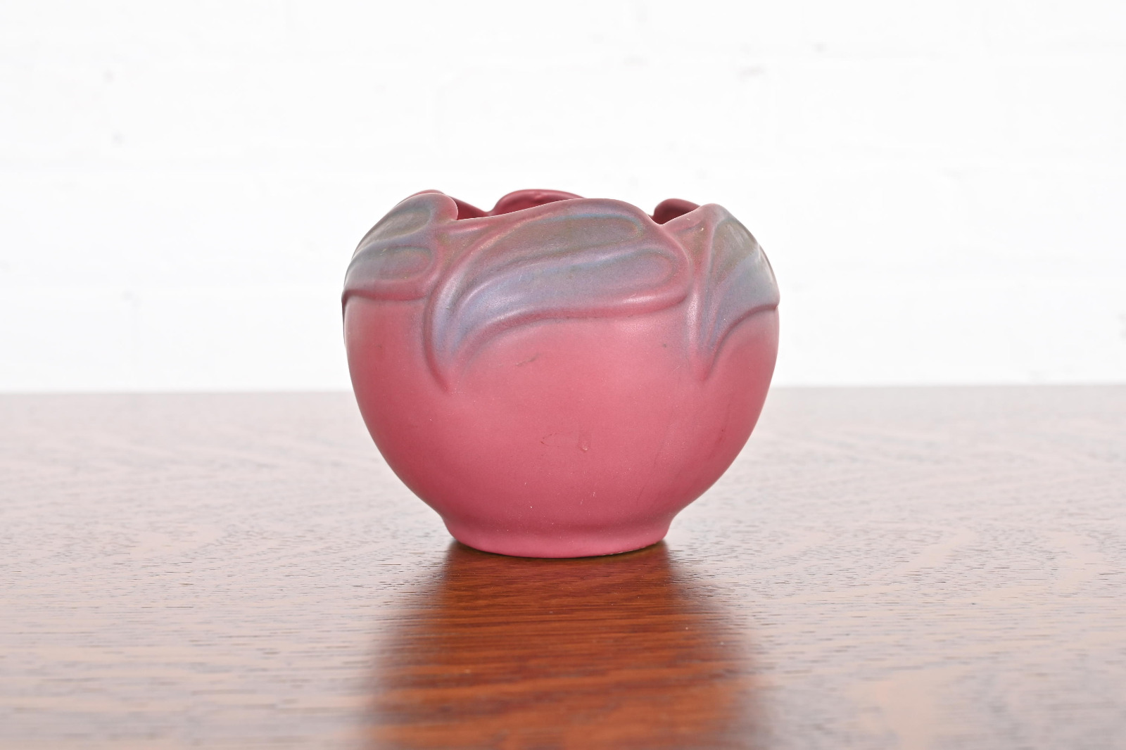 Van Briggle Arts & Crafts Floral Pink and Lavender Glazed Ceramic Vase