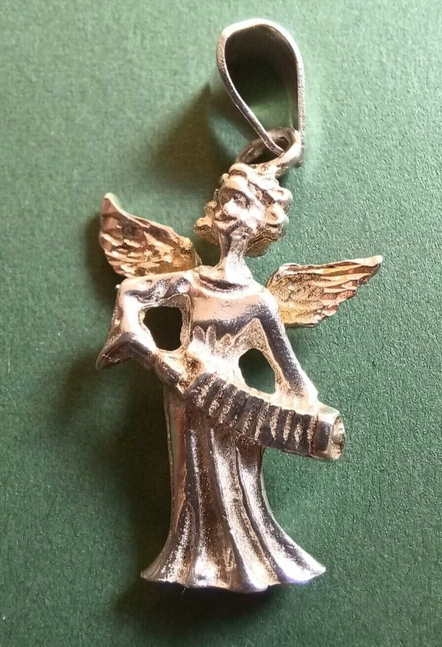 Antique Sterling Silver Angel Charm 4,81 grams