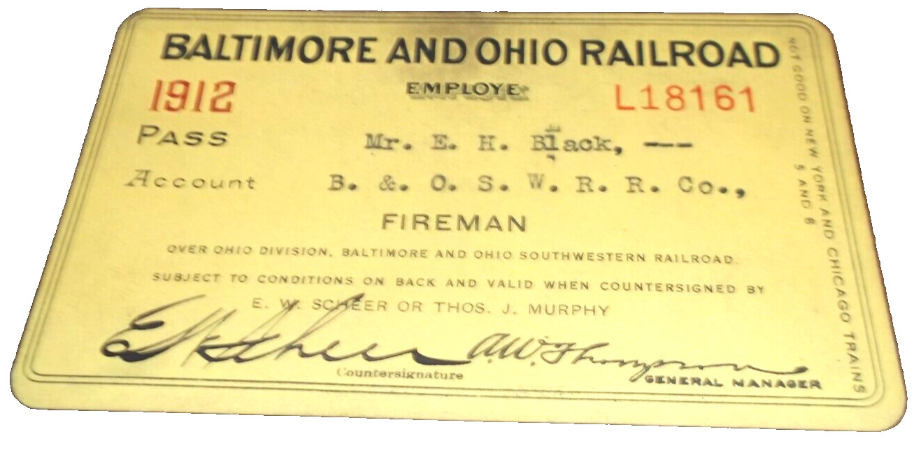 1912 BALTIMORE & OHIO RAILROAD EMPLOYEE PASS #18161