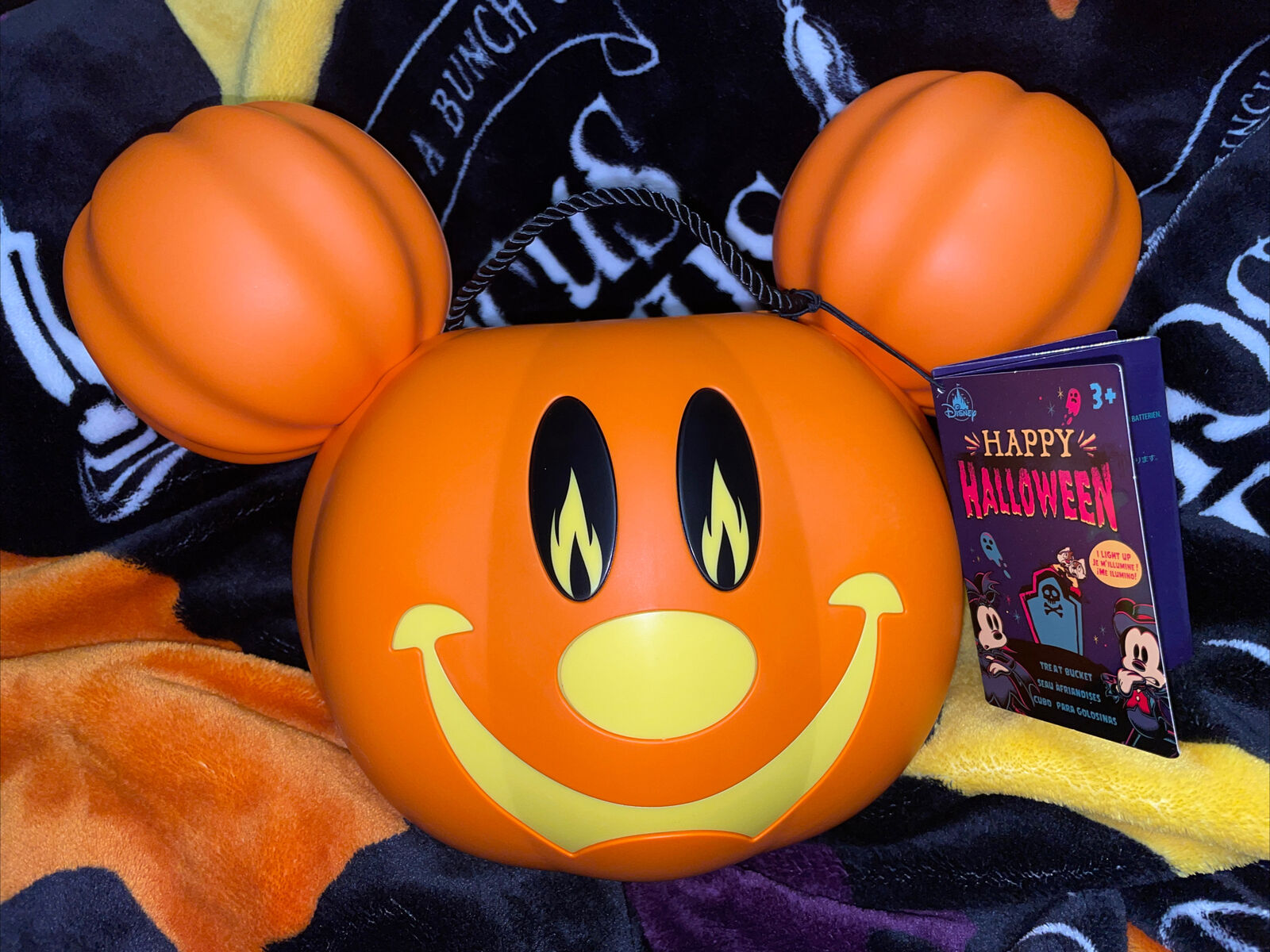 Disney Parks 2023 Lighted Mickey Pumpkin Jack O Lantern Trick or Treat Bucket