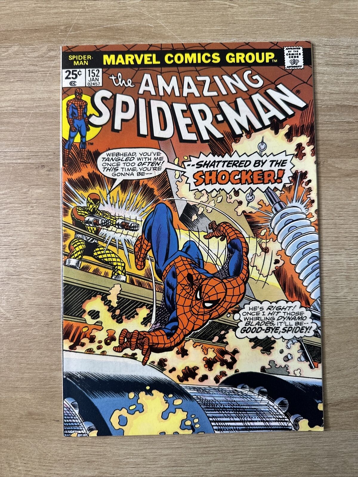 The Amazing Spiderman #152, Shattered by the Shocker Part 2, 1/1976 HIGH GRADE