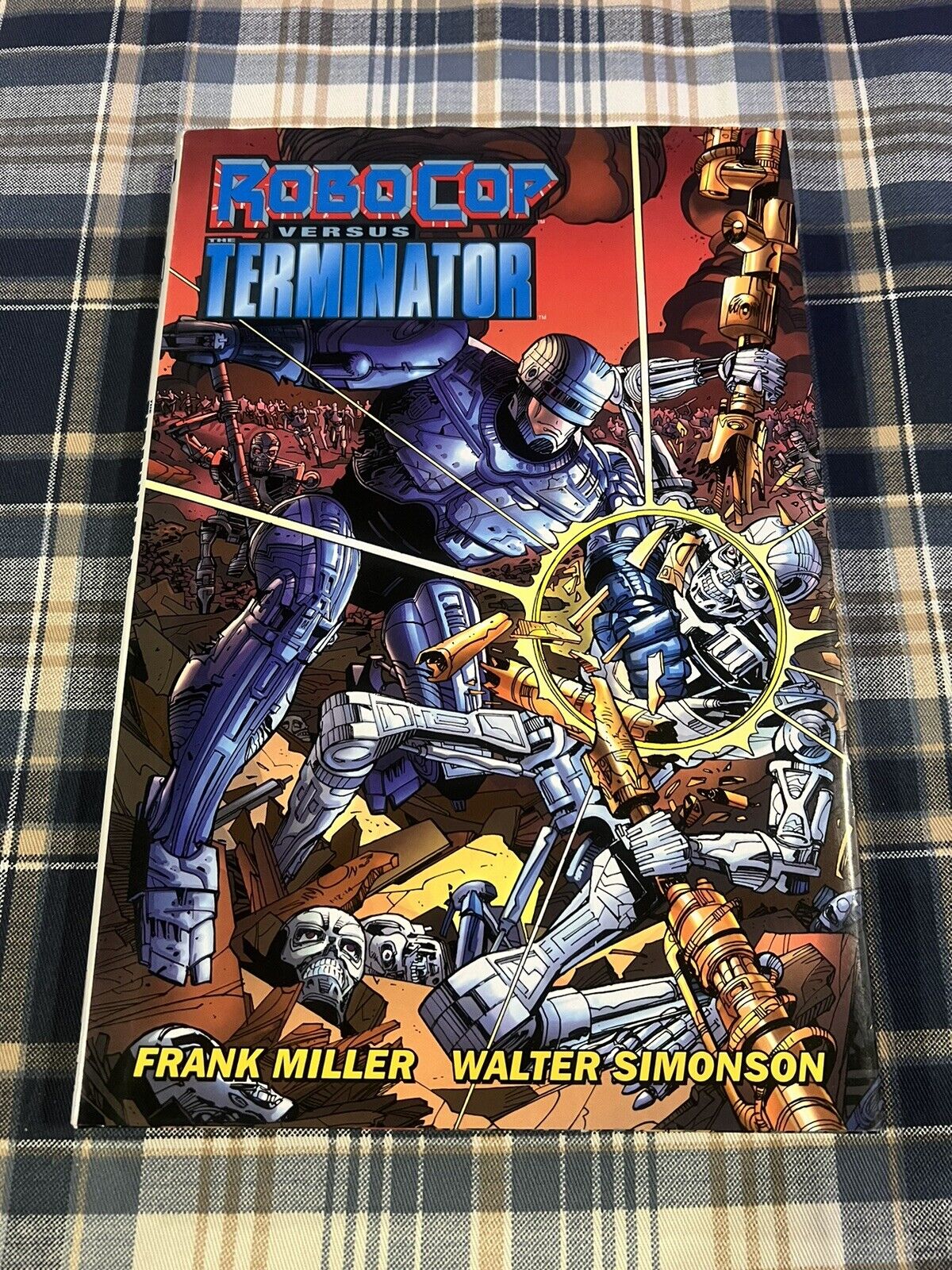 Robocop Versus Terminator by Frank Miller Walter Simonson Hardcover Omnibus