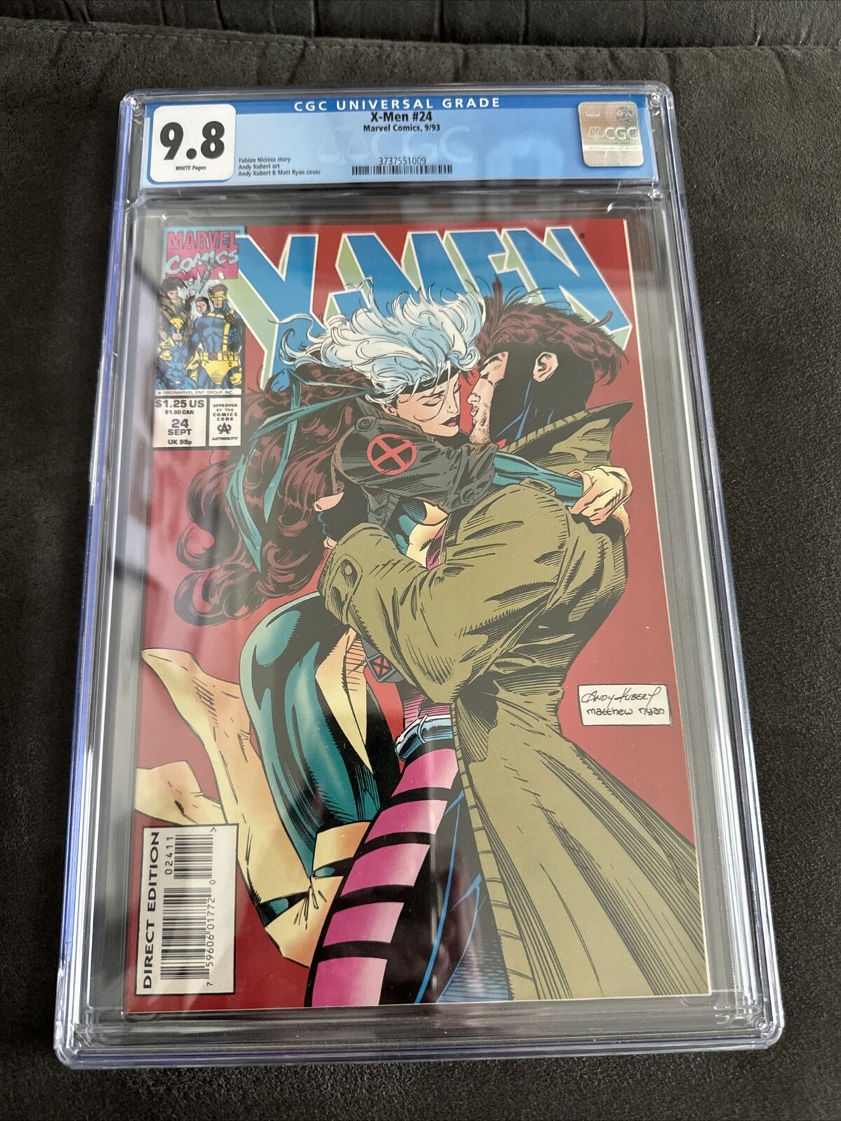 X-MEN #24 CGC 9.8 Marvel 1993 Rogue & Gambit Kissing cover by Andy Kubert