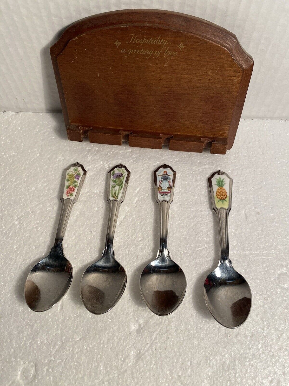 Vintage Avon 1985 Hospitality Spoon Series Set of 4 with Wall Hanger