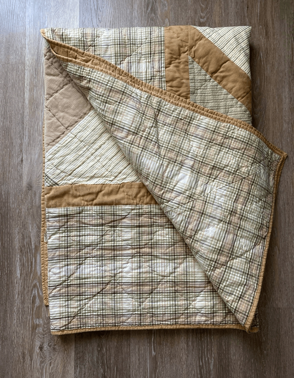Woolrich Quilted Patchwork Corduroy 60x82” Blanket