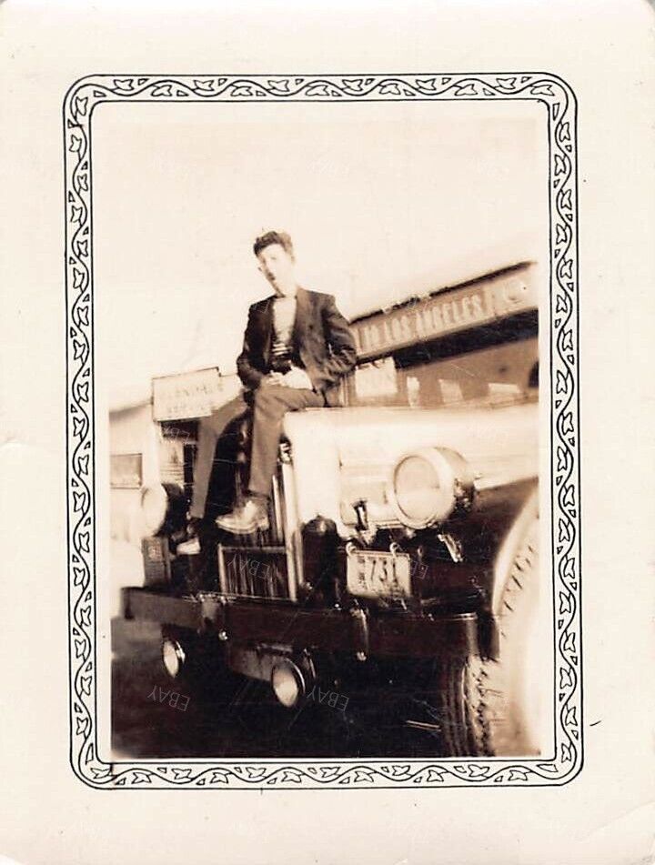 Old Photo Snapshot Man Sitting Front Of Car Portrait #15 Z20