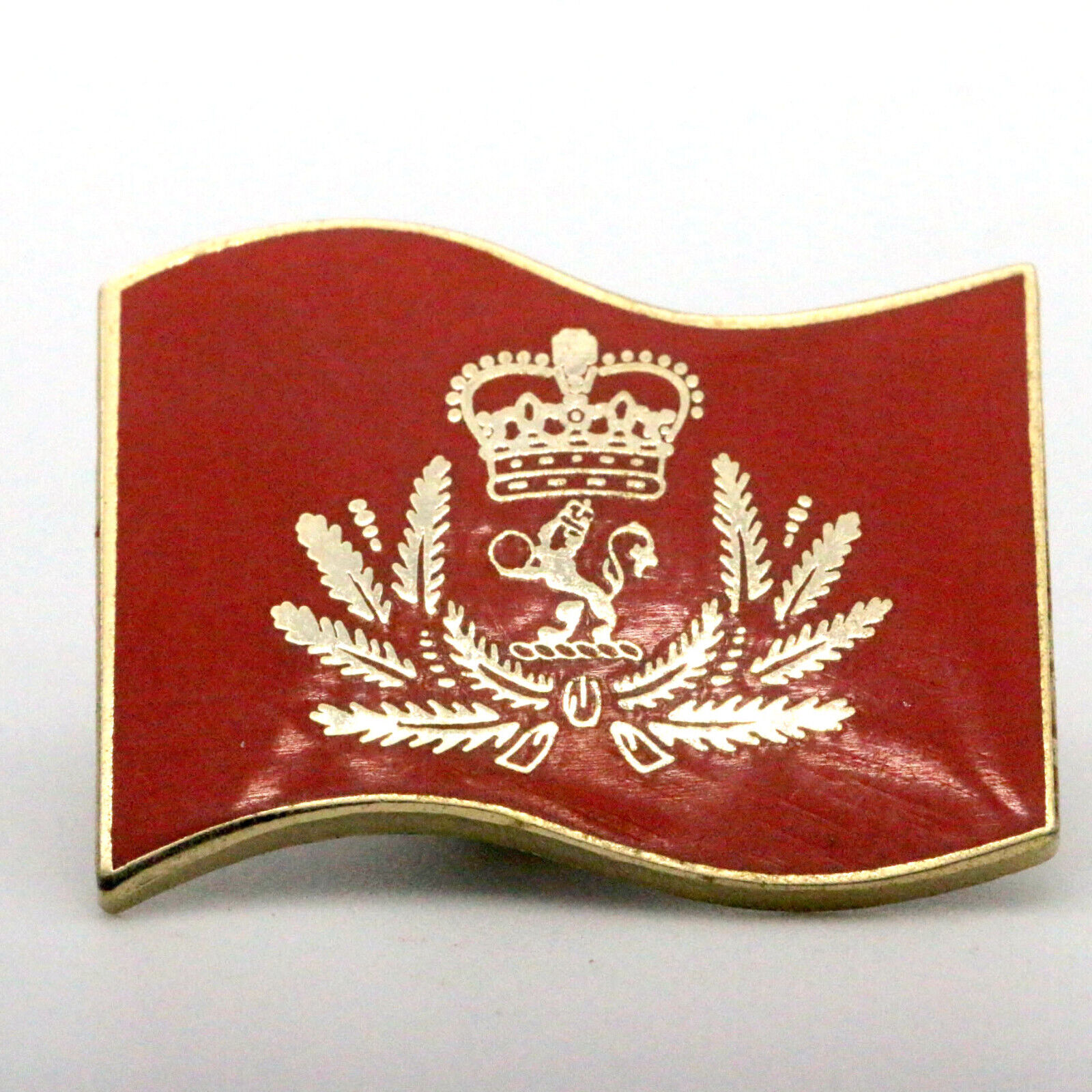 Vintage Red Orange Flag Wreath Heraldry Lion Crown Flag Enamel Tie Lapel Pin 1\