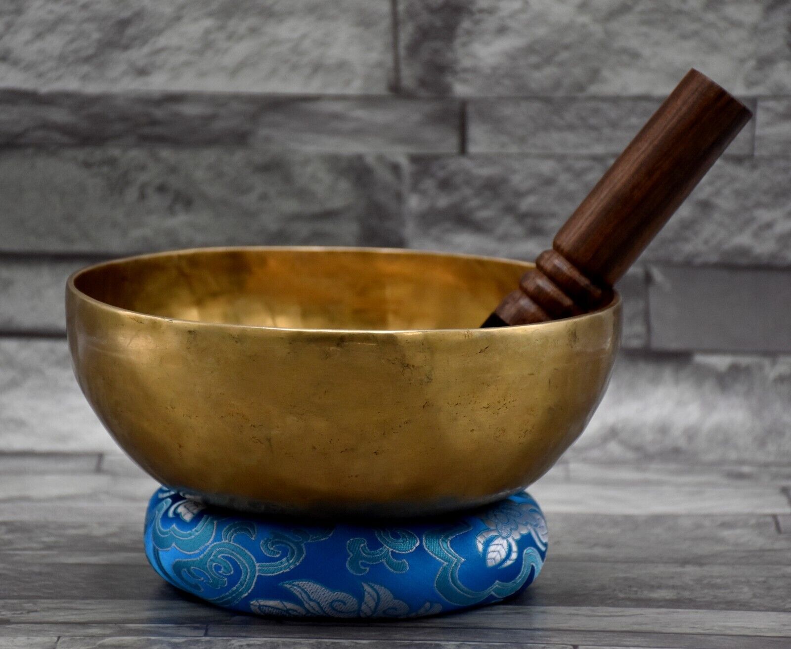 8 inches Deep Sound Vibration Sound Bowl-Tibetan Singing Bowl-Handmade Bowl Gift