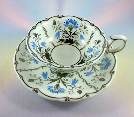  Wedgwood Papyrus Pattern in Silver and Blue Tea Cup and Saucer Set
