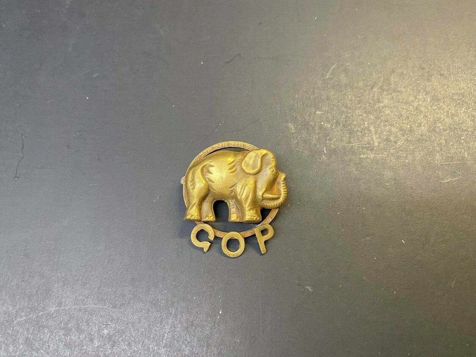 Vintage RARE SCARCE 1920s 1930s Gold Tone GOP Republican Elephant Campaign Pin 