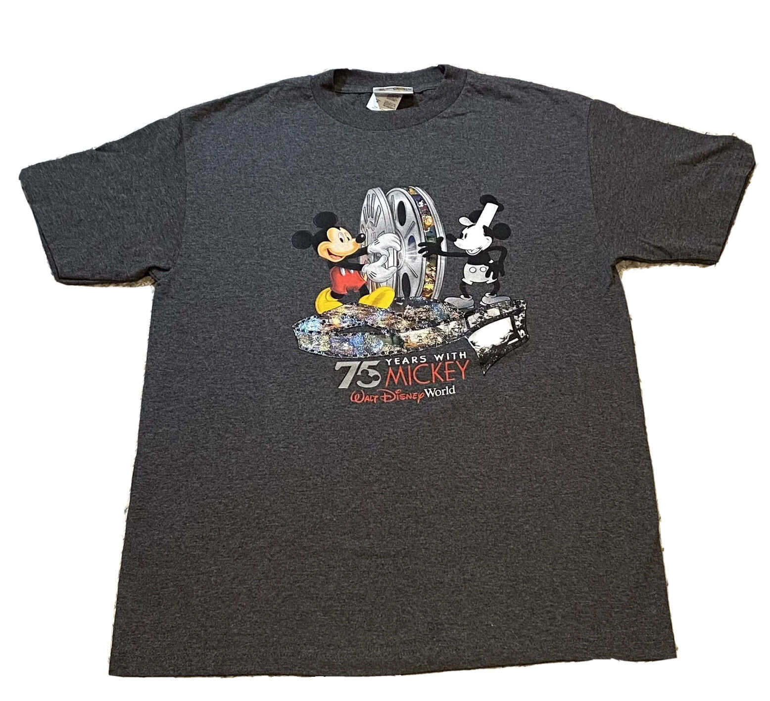 Walt Disney World 2004 75 Years w/ Mickey Mouse T Shirt Mens Size M, Gray, NWOT