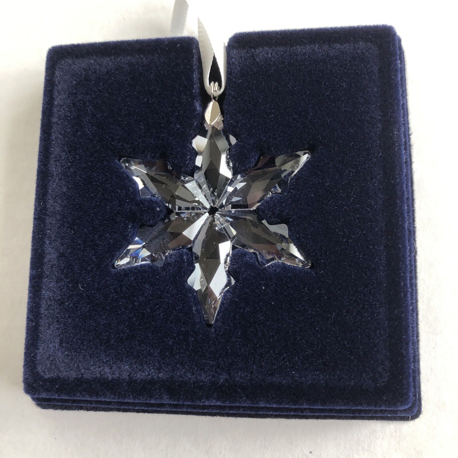 2015 Swarovski LITTLE/SMALL Snowflake /Star Ornament NIB #5100235 NIB