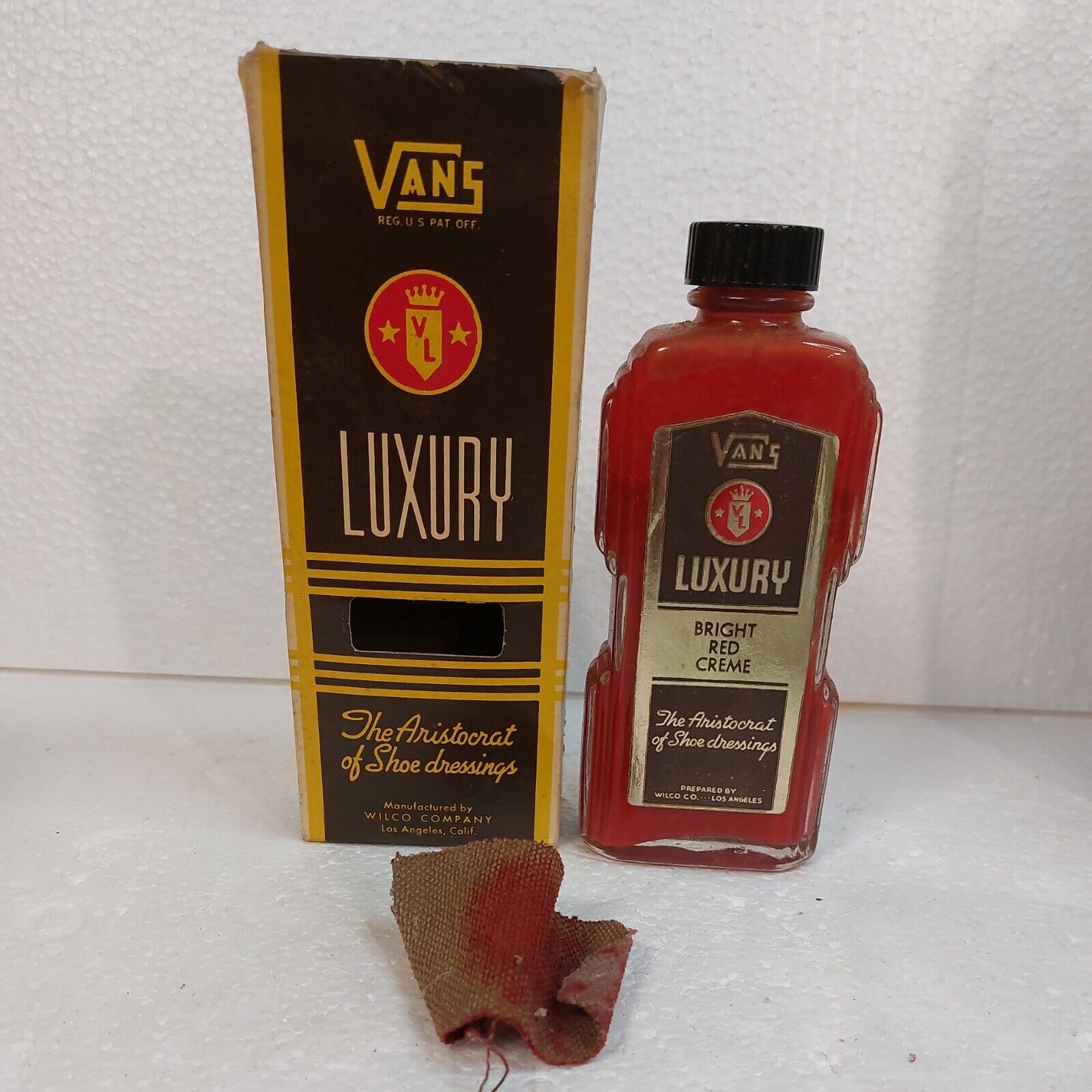 Vintage 50\'s VANS LUXURY Bright Red Creme 3/4 full Bottle & Box Wilco Co. 