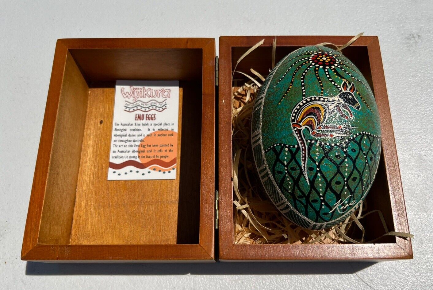 Wijikura Hand Painted Australian Emu Egg  Aboriginal Artist Signed Kira W/ Box