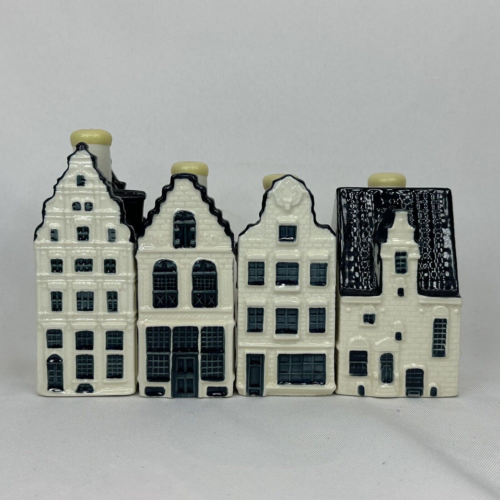 Lot Of 4 KLM Airlines Delft Houses # 15 72 89 92 Bols Holland Dutch SEALED EMPTY