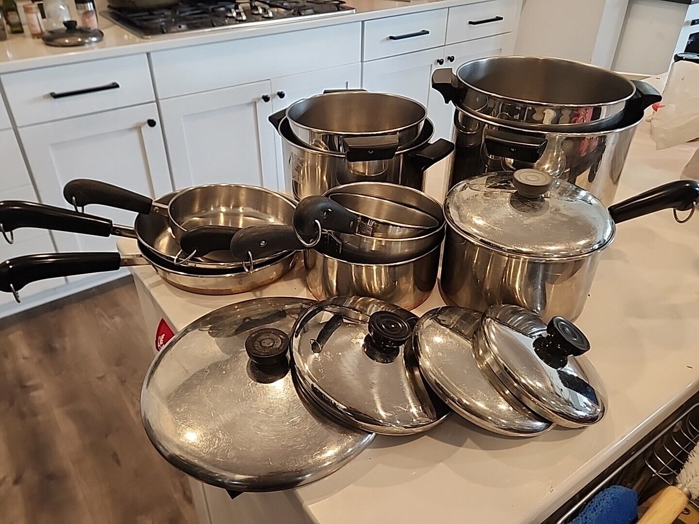 Vintage 16 Pc Lot Revere Ware Copper Clad Cookware Pots, Sauce Pans, Skillets