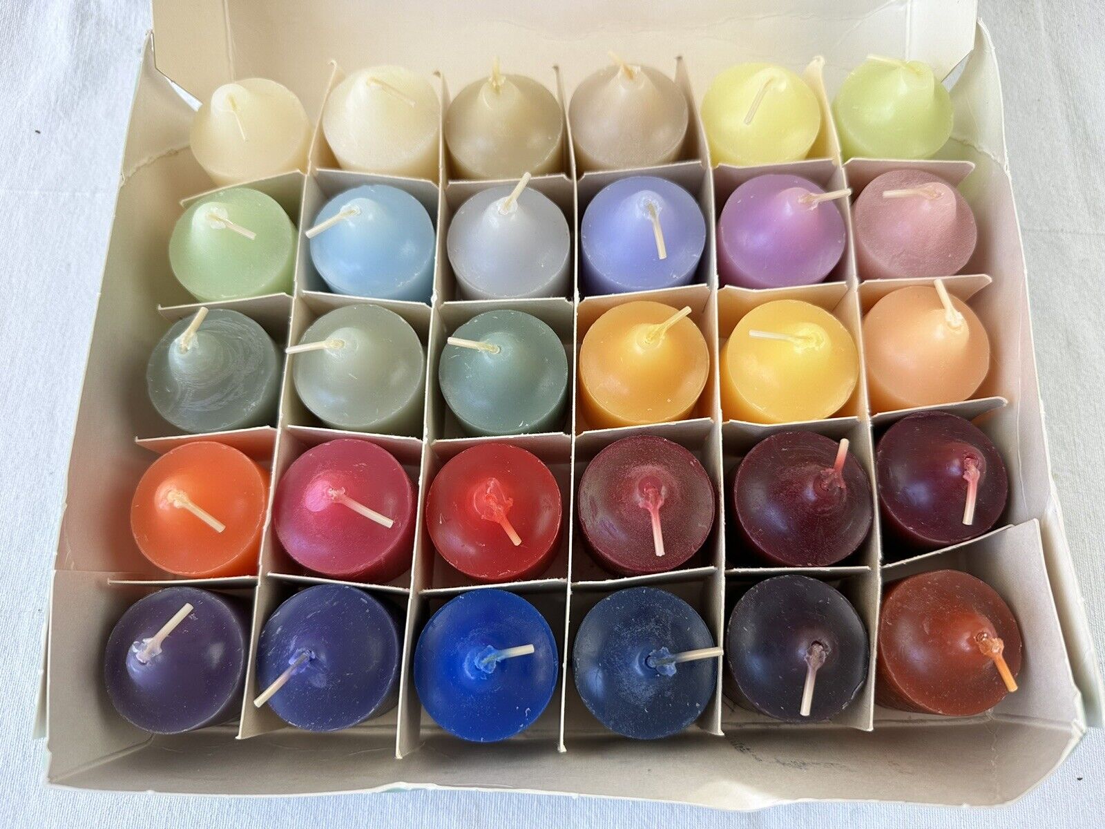 PartyLite Anniversary Sampler CA030 Lot of 30 Votive Candles ~ New