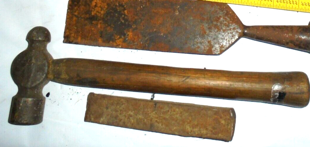 2 Vintage Upholstery Tack Leather Hammers Lot Of 5, chisel.