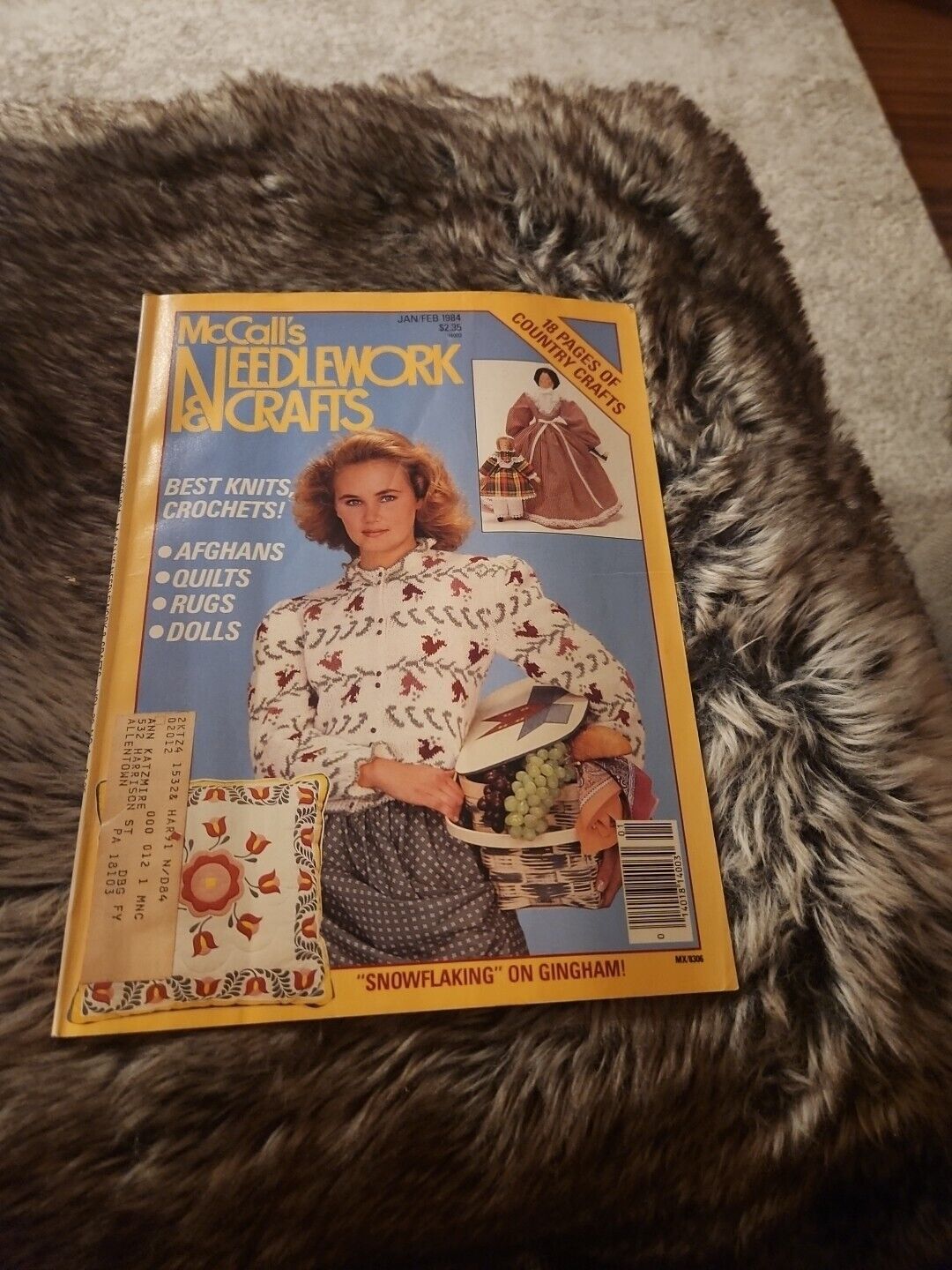 McCall\'s Needlework & Crafts Magazine JAN / FEB 1984 Afghans quilts rugs dolls