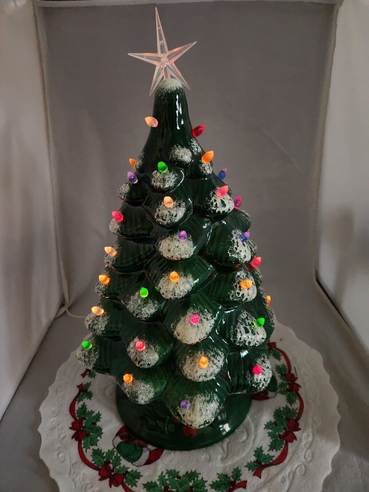 Trim 'N Glo 1982 Marcia Ceramics Christmas Tree Green Snow Flocked Light & Box