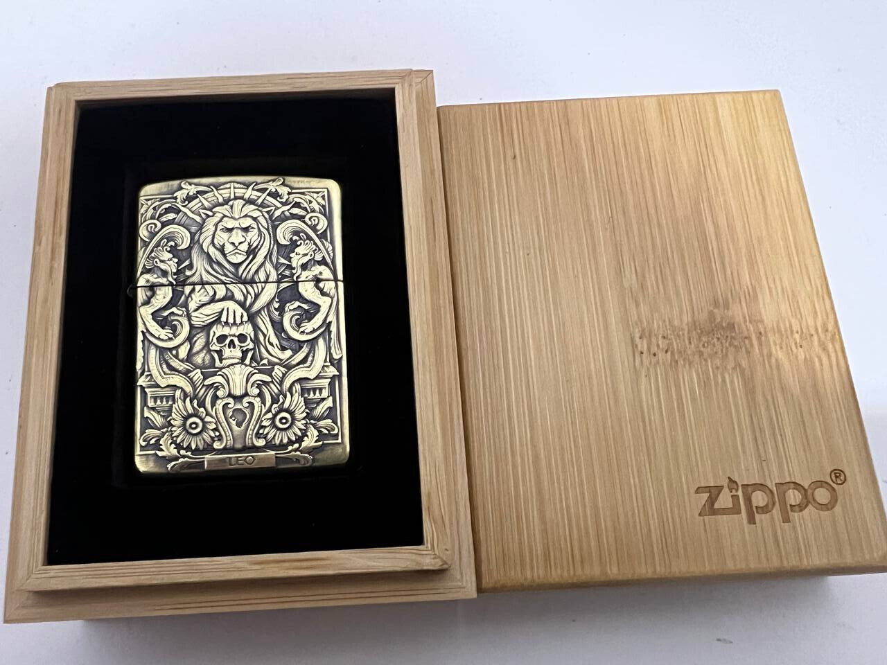 Zippo Lighter vintage Windproof Metal Kerosene Classic 3D Zodiac Series Leo