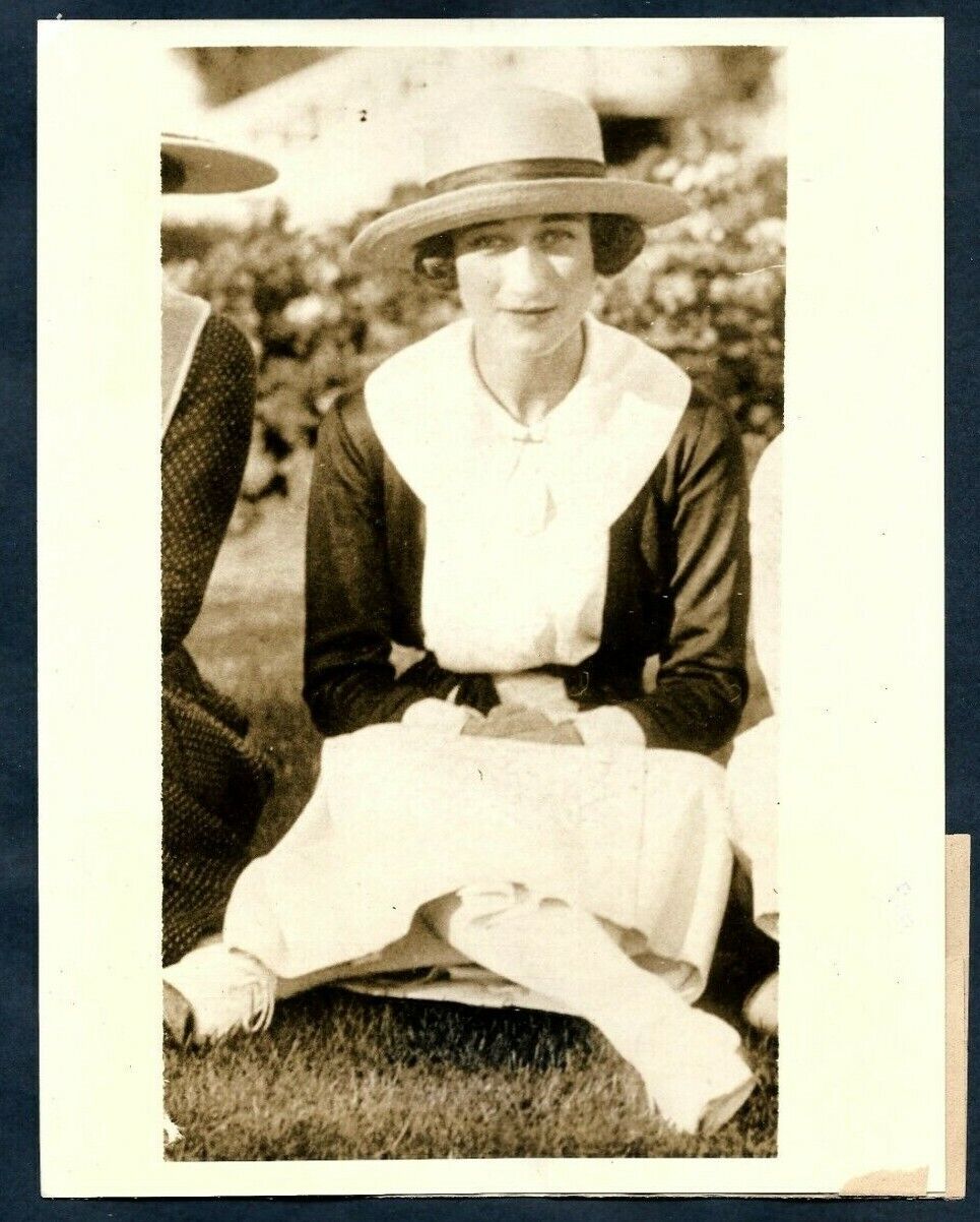AMERICAN SOCIALITE MRS WALLIS SIMPSON EXCLUSIVE IMAGE CORONADO 1936 Photo Y 150