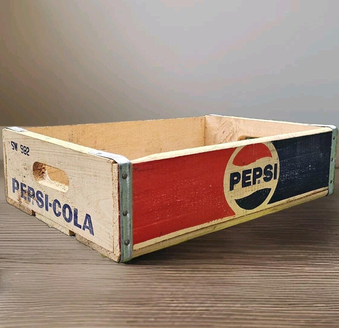 VTG PEPSI Wooden Soda Crate w/ Handles SW 982 Red/White/Blue 1970s Metal Corners