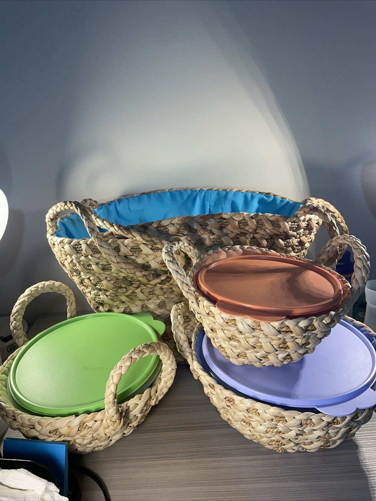 Tupperware Wonderier Bowls 4-7-10 Cups with Rattan Baskets Set of 3 Vintage New