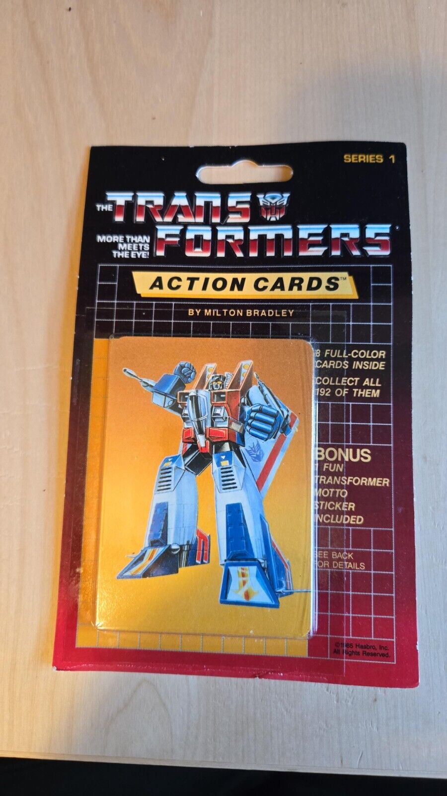 1985 Hasbro Transformers Action Cards Sealed Pack - Starscream on top