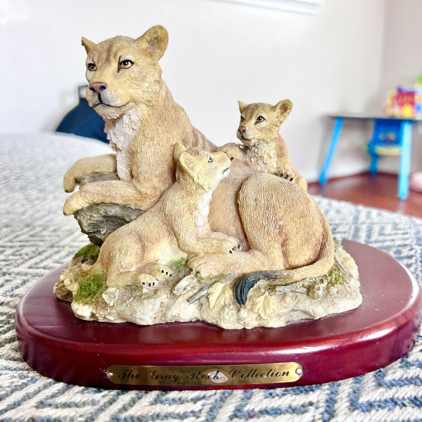 Rare Amy & Addy The Gray Rock Collection. Lion W/ Cubs Figurine